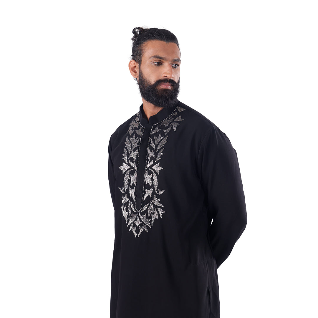 Side view of black embroidered kurta